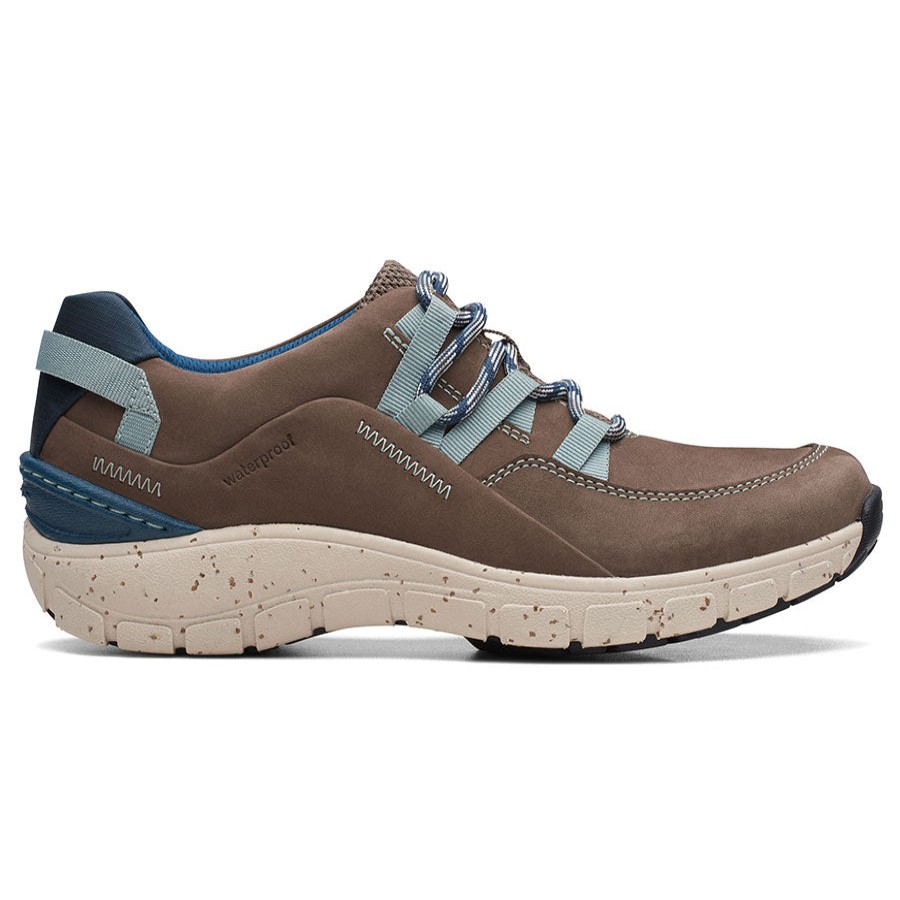 Women Clarks Waterproof Shoes Or Boots | Wave Range